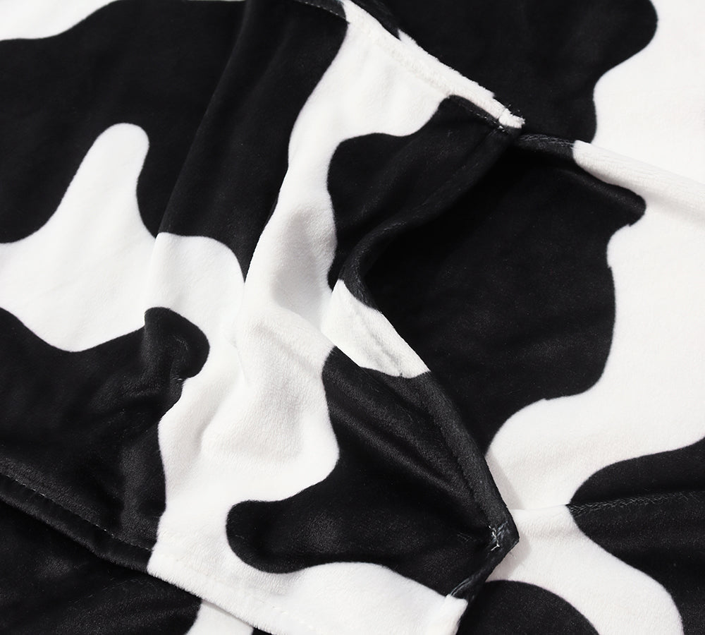 Apparel - Reversible Hoodie Blanket Unisex Cow Print