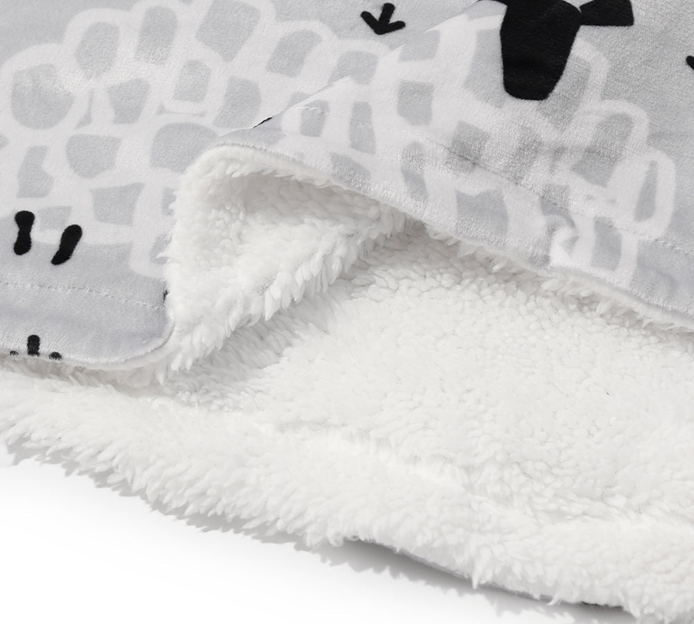 Apparel - Reversible Hoodie Blanket Unisex Sheep Print