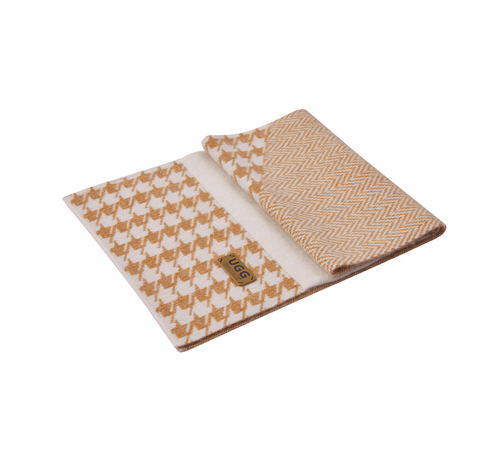 URBAN UGG® 100% Cashmere Houndstooth Ultra Soft Scarf Novelle