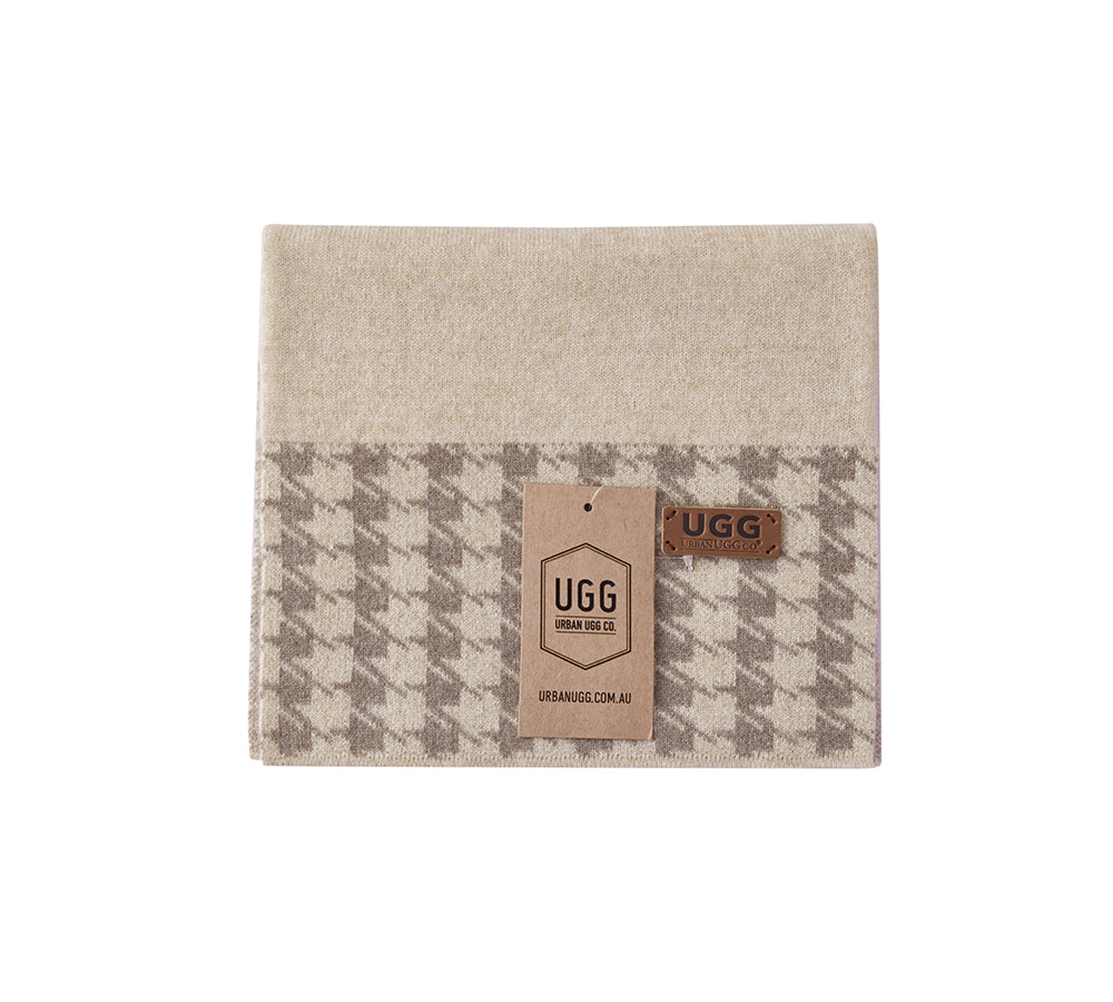 URBAN UGG® 100% Cashmere Houndstooth Ultra Soft Scarf Novelle