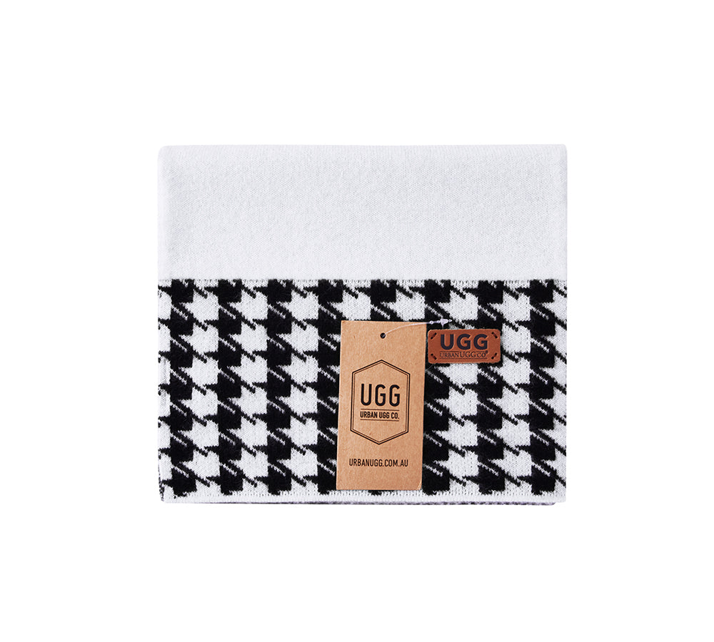 URBAN UGG® 100% Cashmere Houndstooth Ultra Soft Scarf Novelle