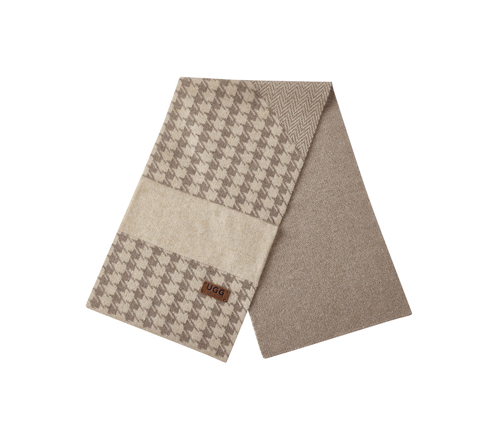 URBAN UGG® 100% Cashmere Houndstooth Ultra Soft Scarf Novelle