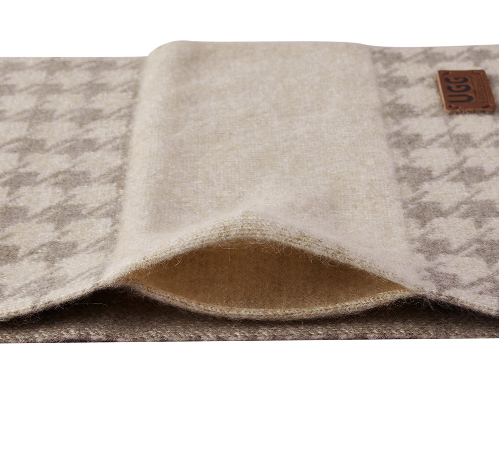 URBAN UGG® 100% Cashmere Houndstooth Ultra Soft Scarf Novelle