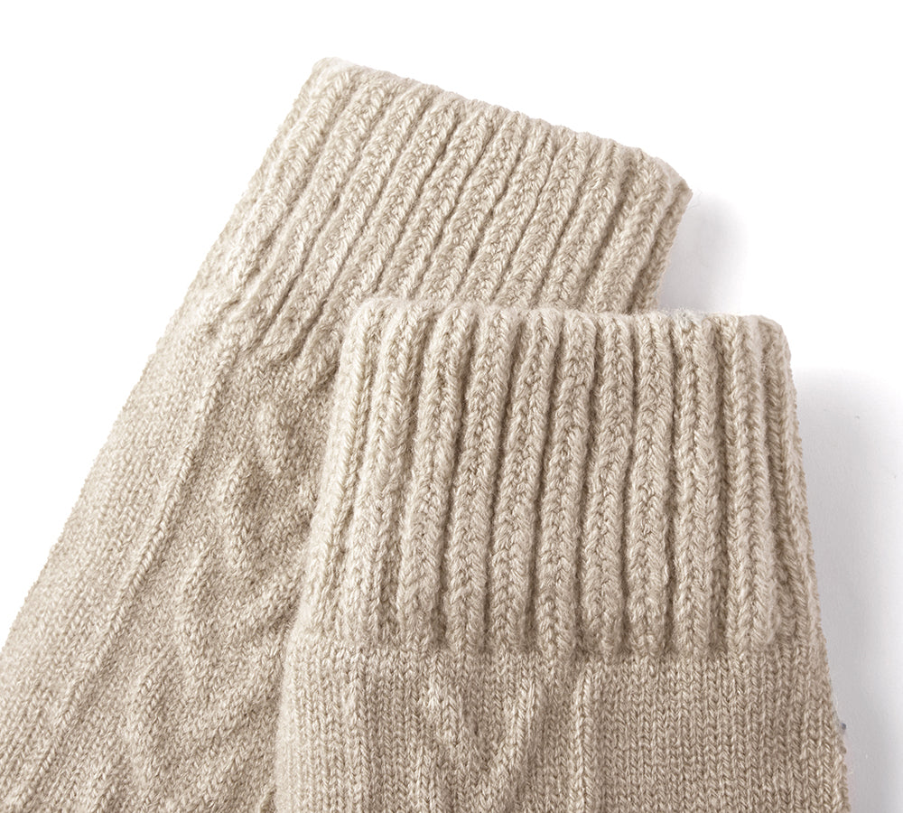 EVERAU® Fingerless Ultra Plush Knit Gloves