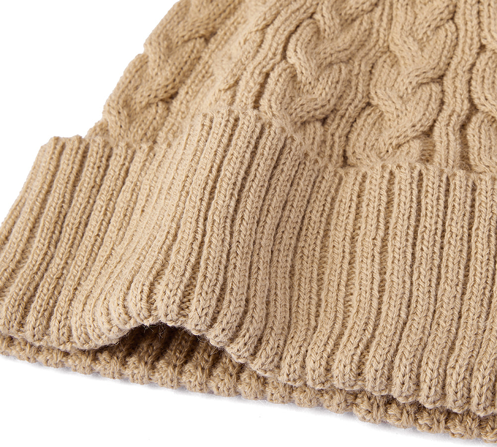 EVERAU® Soft Knit Pom Pom Beanie Conira Hat EVERAU