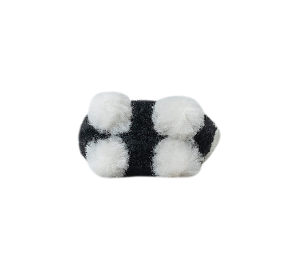 AUSTRALIAN SHEPHERD® UGG Keychain Fluffy Alpaca MooMoo