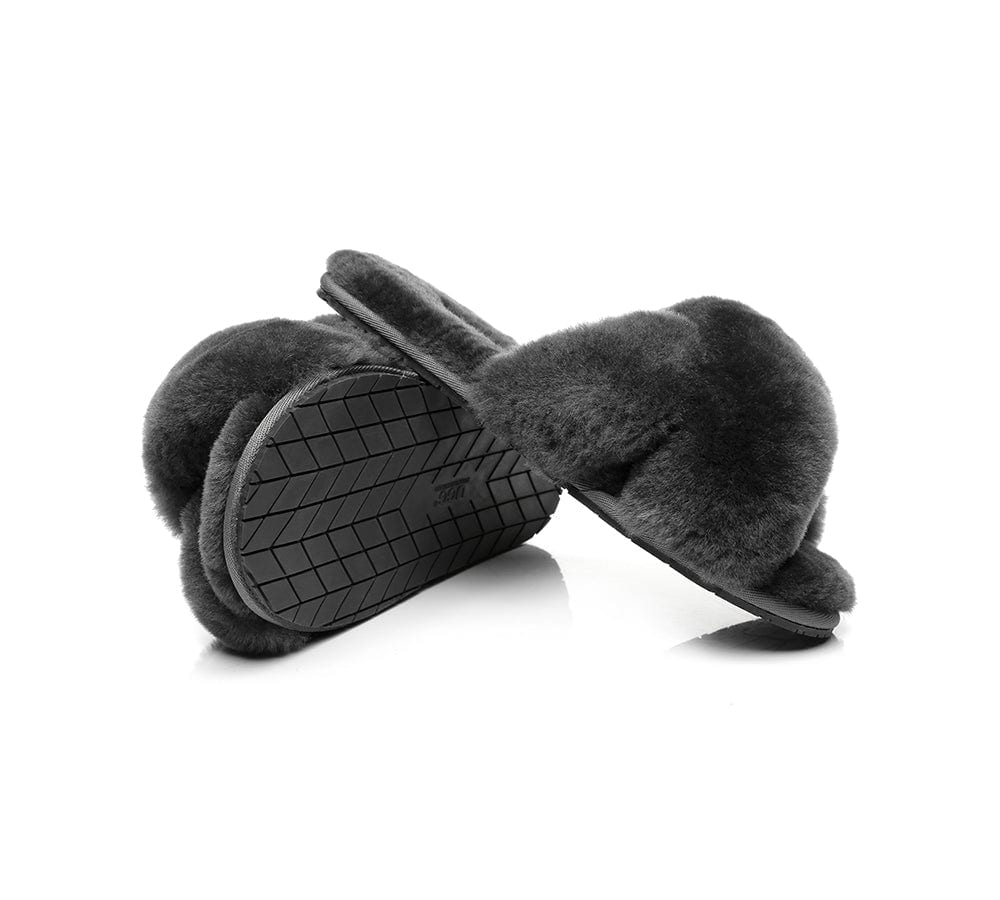 AUSTRALIAN SHEPHERD® Ugg Womens Slides Linty