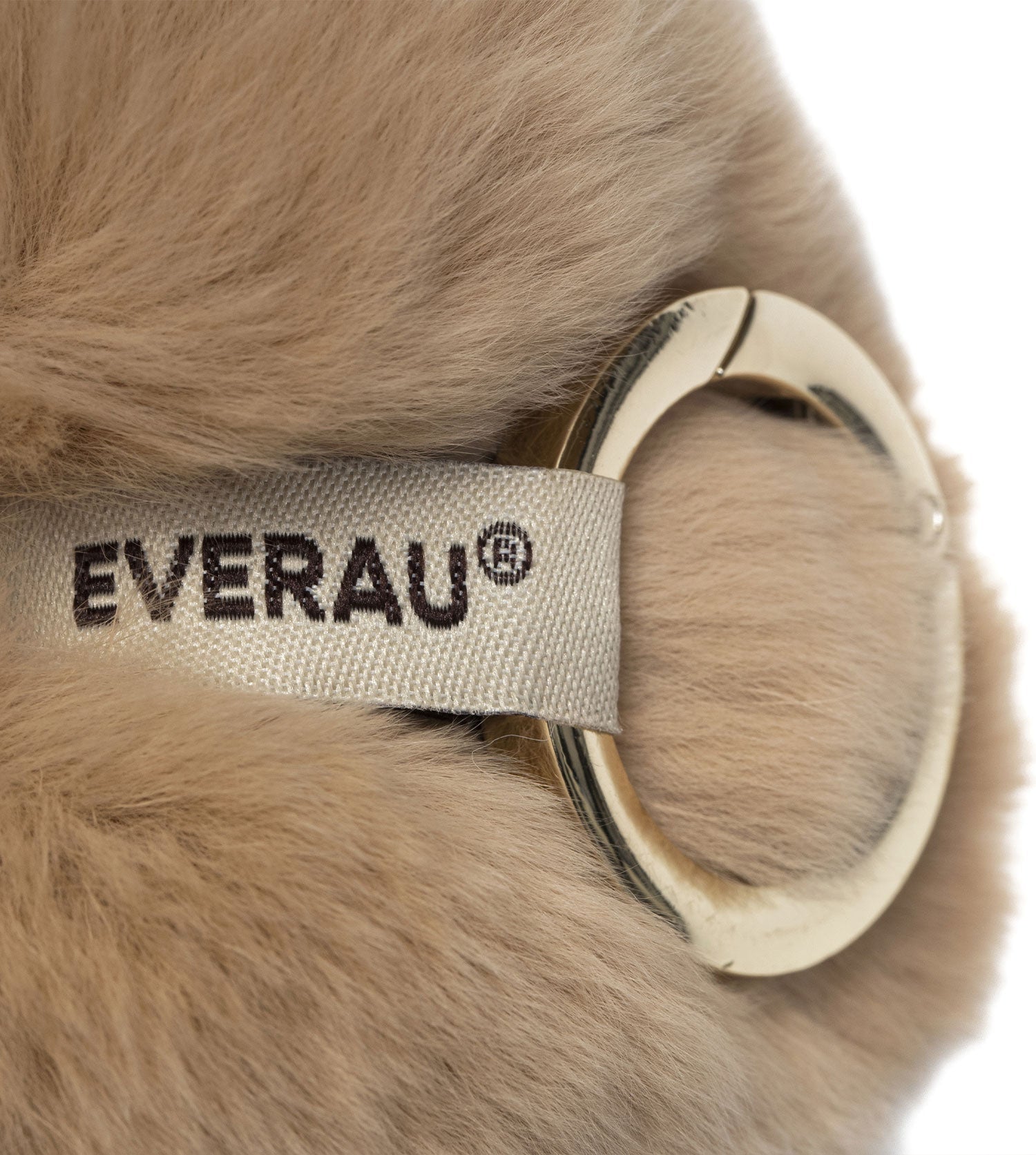 EVERAU® Fluffy Candy Heart Keyring